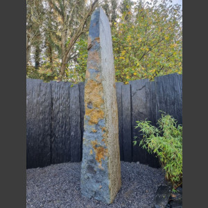 Monolith lila Marmor 95cm hoch