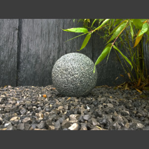 Granit Kugel grau 20cm