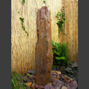 Schiefer Monolith Quellstein  rotbunt 175cm