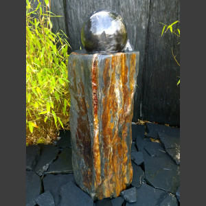 Schiefer Monolith Quellstein mit drehender Marmorkugel 18cm