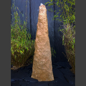 Monolith Quellstein beiger Sandstein 120cm