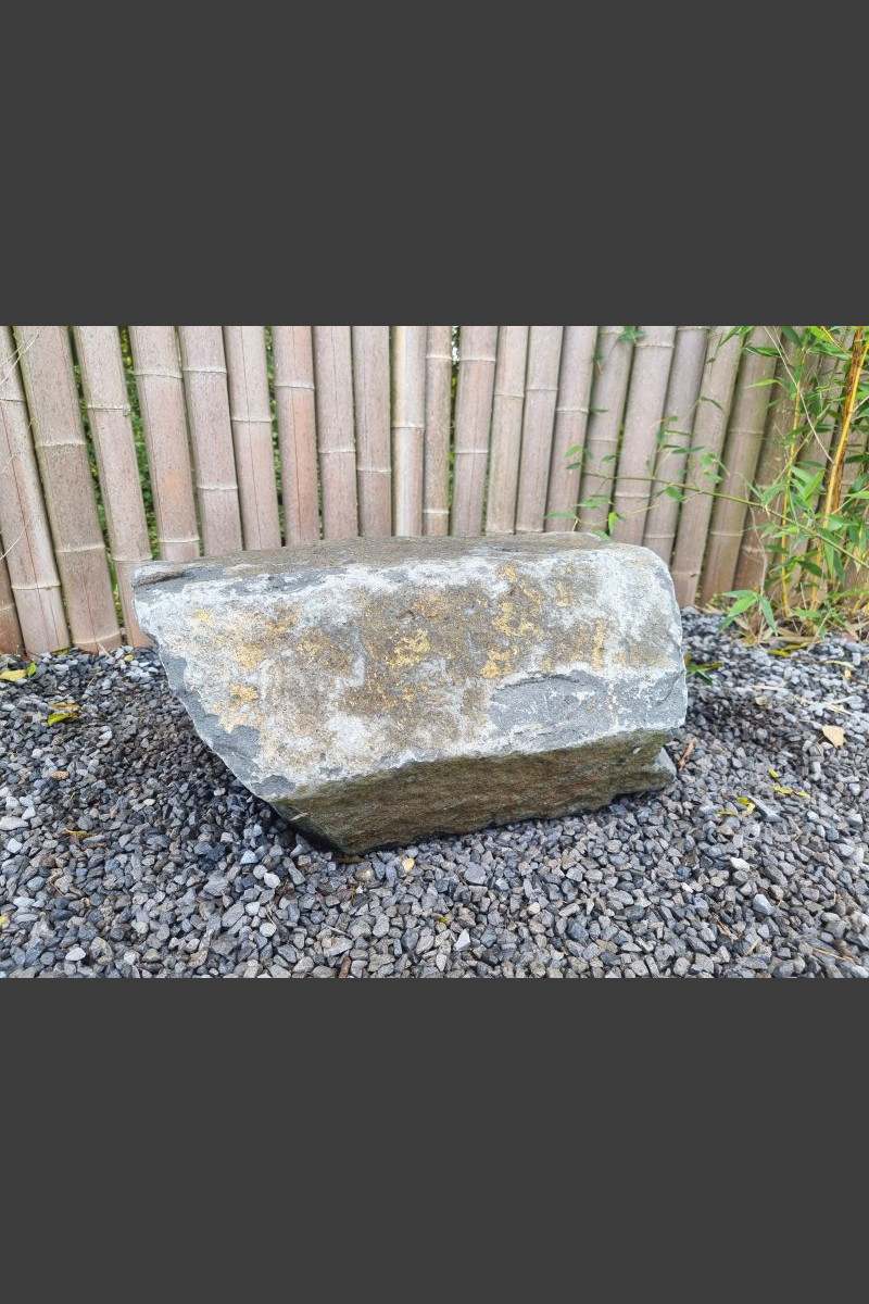 Basalt Sitzstein Gartenmöbel Garten Einrichtung Monolithique