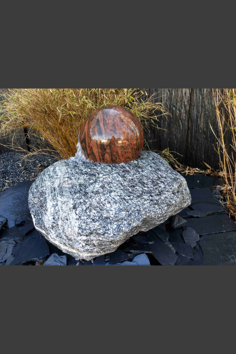 Maggia Brunnen mit drehender Granitkugel - drehende Kugeln - Kugeln -  Komplettset Specials - Komplettset Brunnen - Monolithique