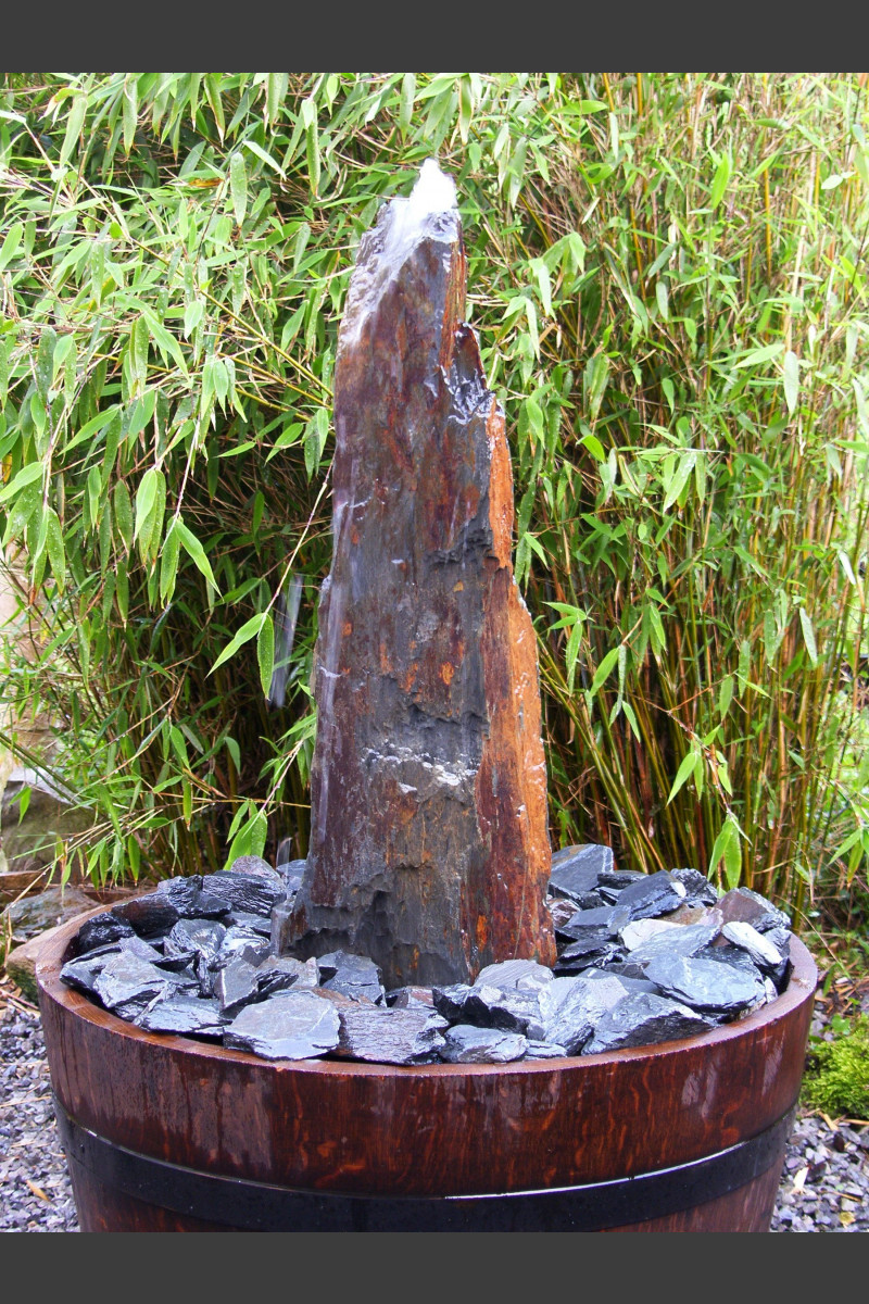 Schiefersäule 65cm graubraun im Weinfaß Monolithique