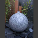 Granit Kugel Sprudelstein grau poliert 30cm