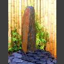 Schiefer Monolith Quellstein  graubraun 140cm hoch