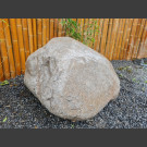 Grauer Granit Findling 880kg