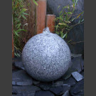 Granit Kugel Sprudelstein grau poliert 30cm