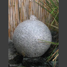 Granit Kugel Sprudelstein grau 20cm