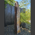 Monolith rot-bunter Schiefer 166cm hoch