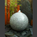 Granit Kugel Sprudelstein grau poliert 40cm