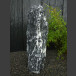 Solitärstein Monolith grau-weiß 113cm hoch
