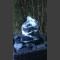 Terassenbrunnen Quellstein Set schwarz-weißer Marmor im Flechtkorb
