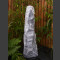 Quellstein Säule Marmor weißgrau 95cm1