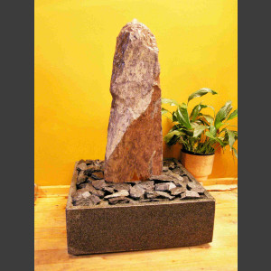 Zimmerbrunnen Schiefer Monolith rotbunt in 4eckigem Granitbecken