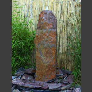 Schiefer Monolith Quellstein  rotbunt 75cm