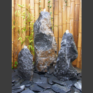 Belgisch Granit  Quellstein Triolithen 85cm1