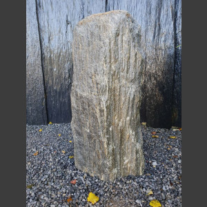 Monolith de gneiss zébrées 86cm de haut