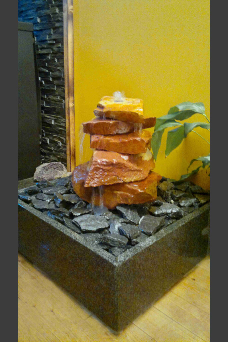 Fontaine D'intérieur Zen Avec Cascade LED - Décoration De Table 30cm - Lumière Colorée Changeante