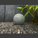 Boule en granite gris 20cm 