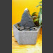 Fontaine d’intérieur set schiste gris-noir  en bassin de granit hexagonal