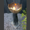Bronze torche sur Monolith de schiste poli