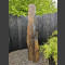 Monoliet van grijs-bruin Leisteen 221cm hoog